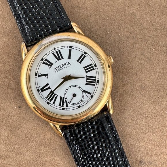 Vintage AMERICA PERRY ELLIS Gold Plated Watch Roman Numerals Sub Dial - Picture 5 of 9